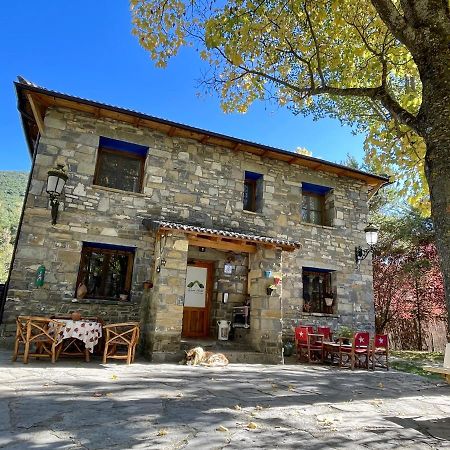 Rural Hostel Dos Lucas Oros Bajo Экстерьер фото