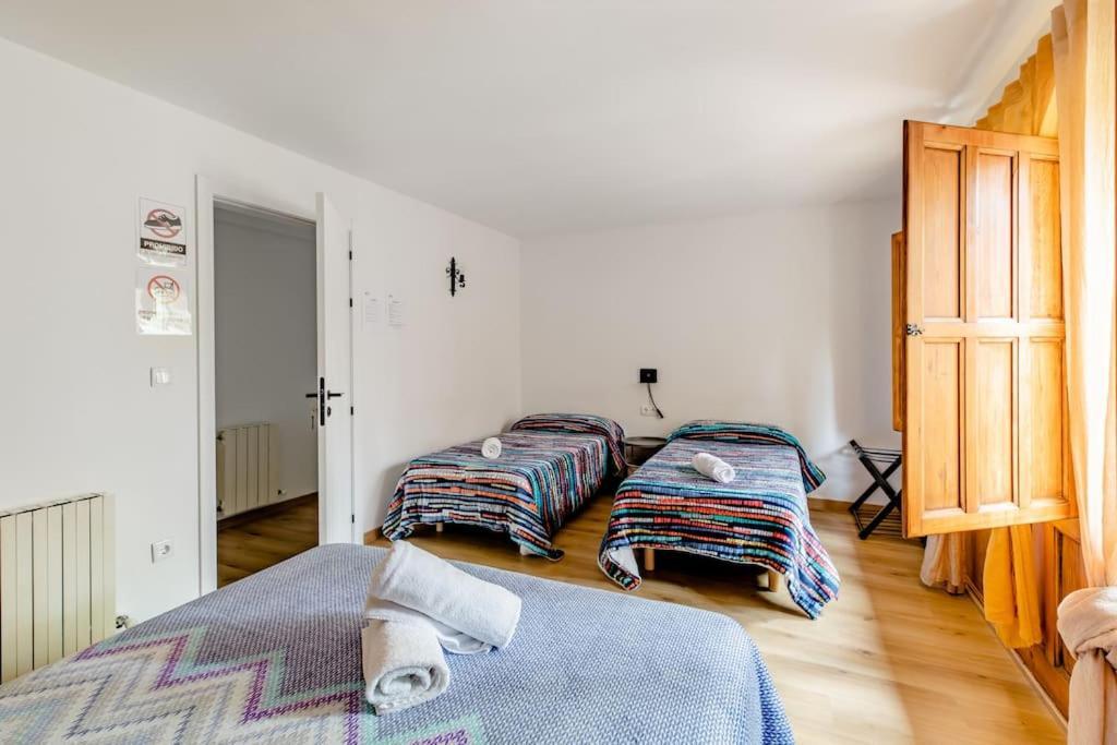 Rural Hostel Dos Lucas Oros Bajo Экстерьер фото