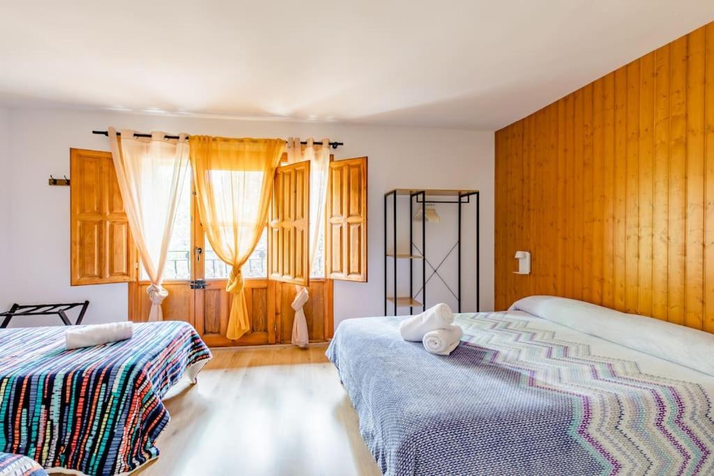 Rural Hostel Dos Lucas Oros Bajo Экстерьер фото